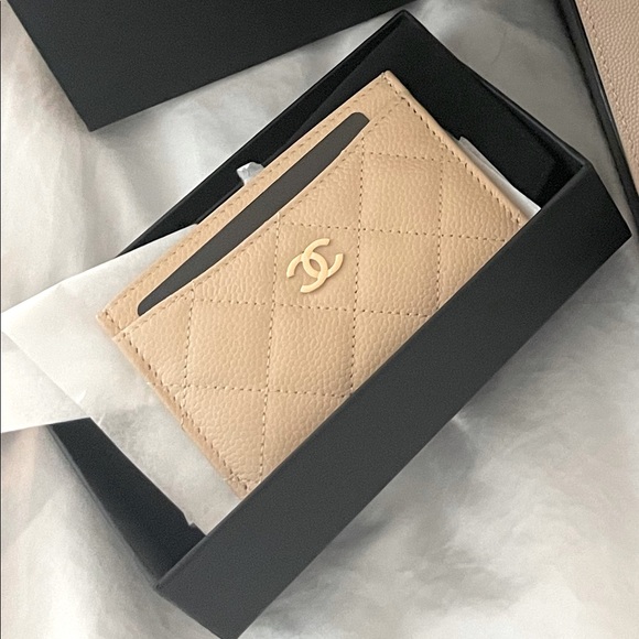 Handbags - Chanel Nude Cardholder